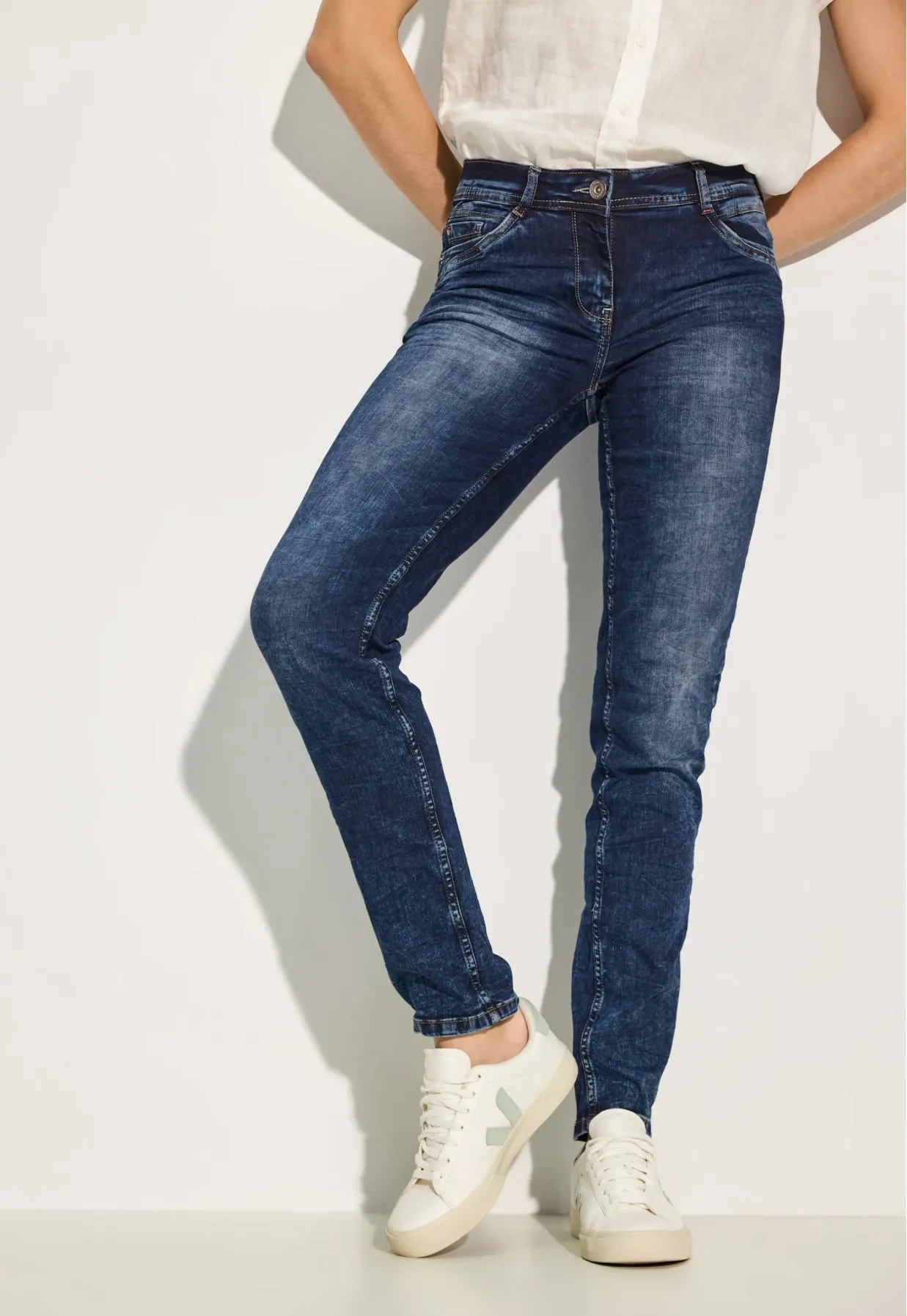 377687- Scarlet Mid Blue Jeans - Cecil