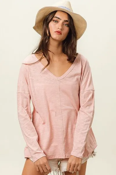 BiBi Exposed Seam V-Neck Long Sleeve T-Shirt