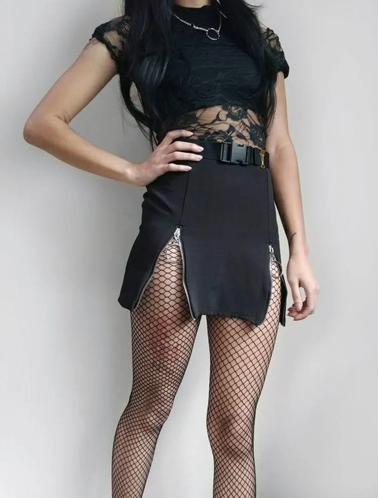 Grunge Classic Fishnets Tights