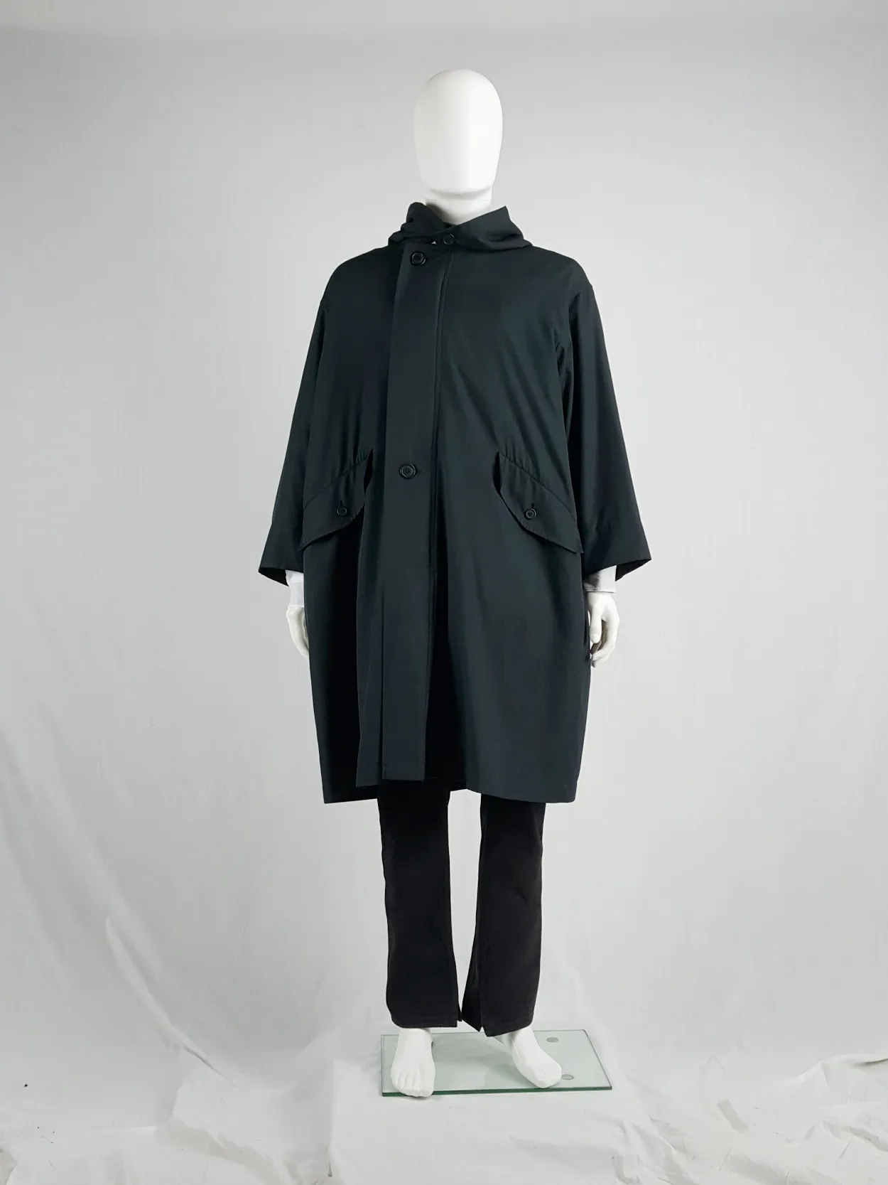 Issey Miyake Windcoat black oversized parka with zipped hood — 1990s