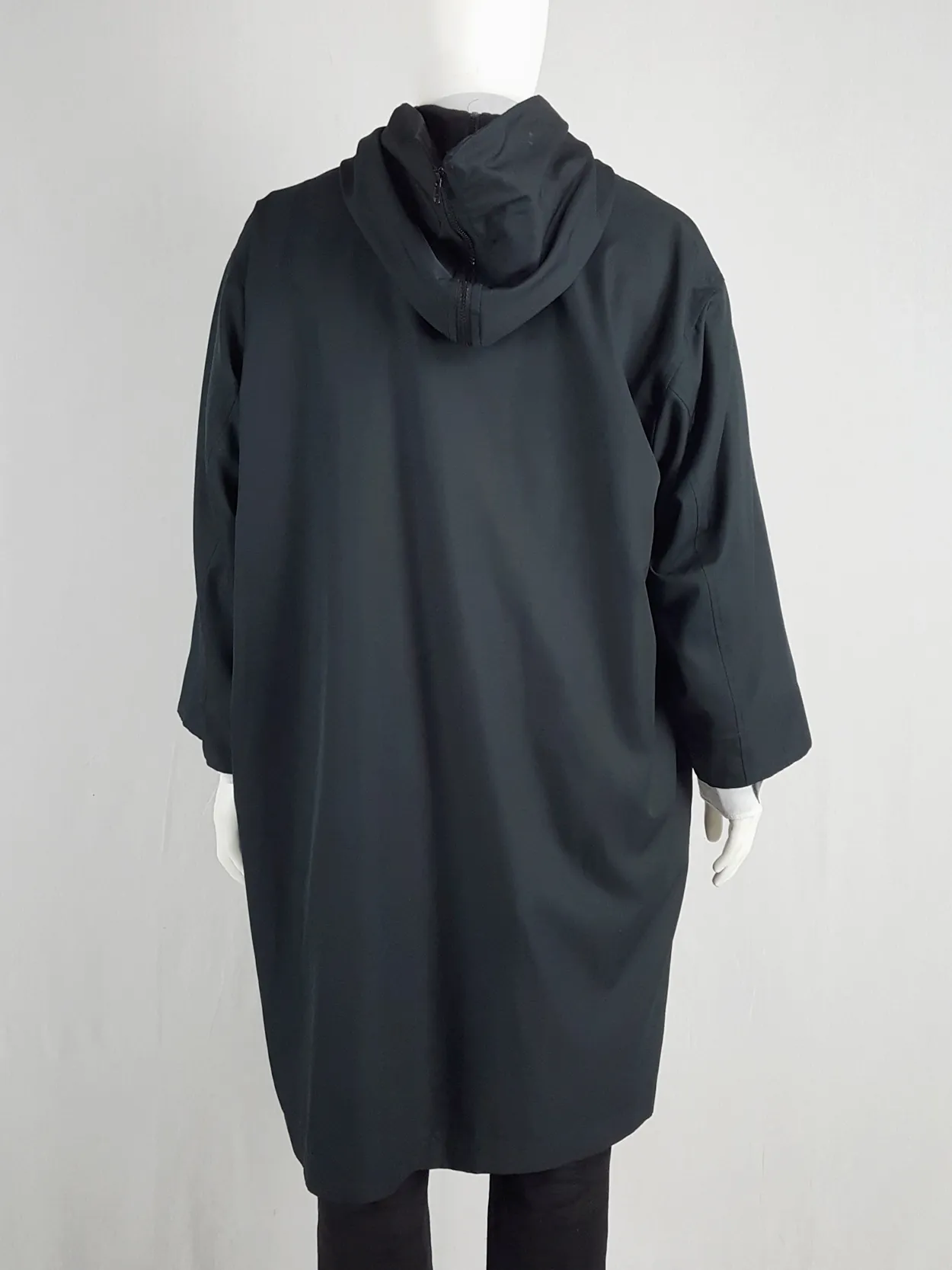 Issey Miyake Windcoat black oversized parka with zipped hood — 1990s