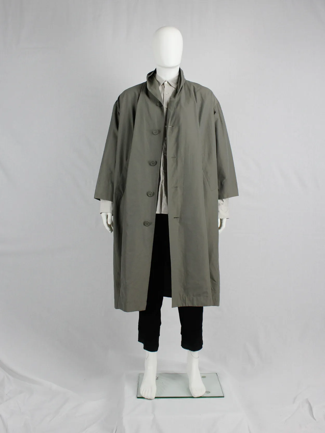 Issey Miyake Windcoat khaki oversized parka — 1980’s