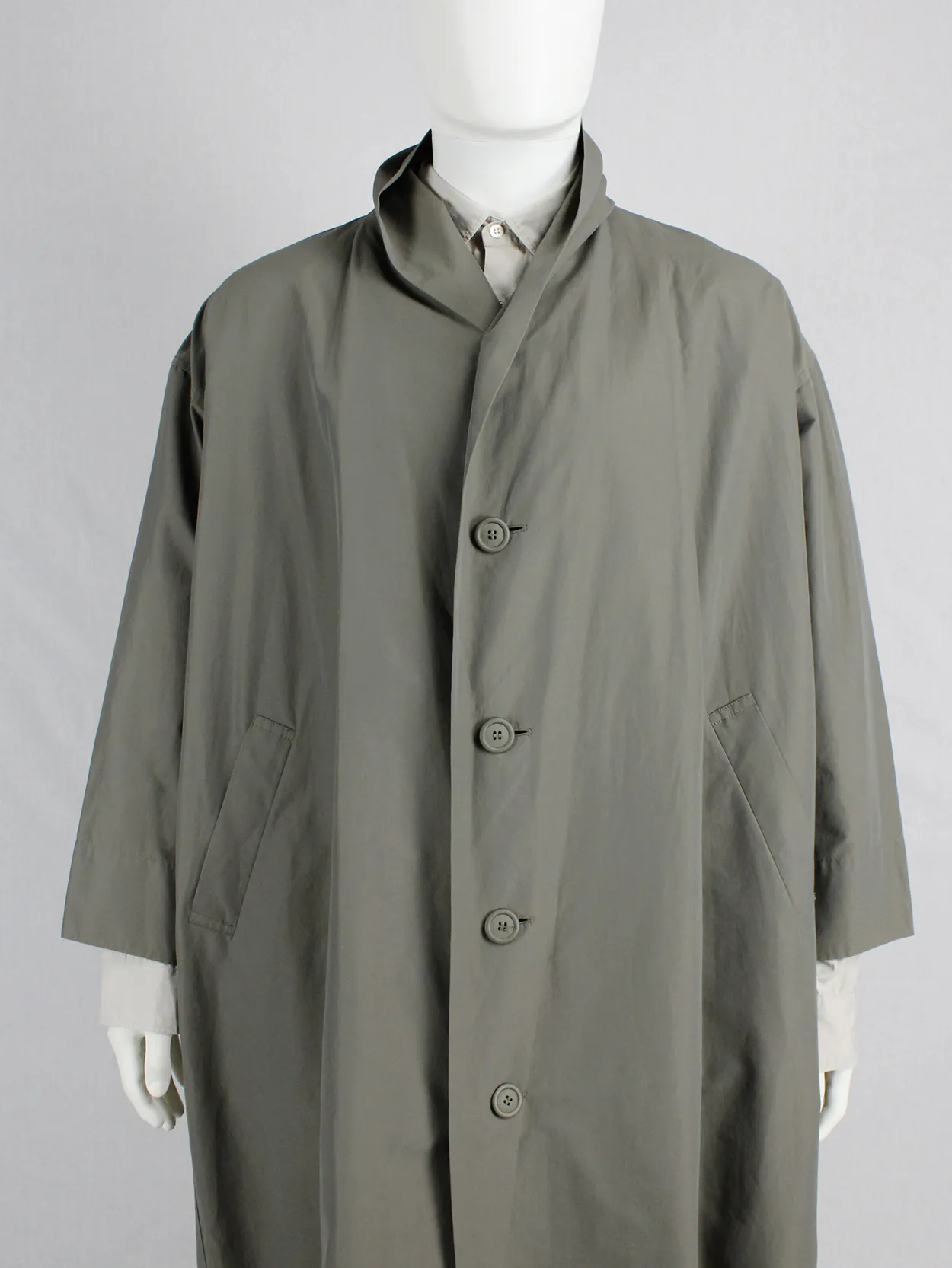 Issey Miyake Windcoat khaki oversized parka — 1980’s