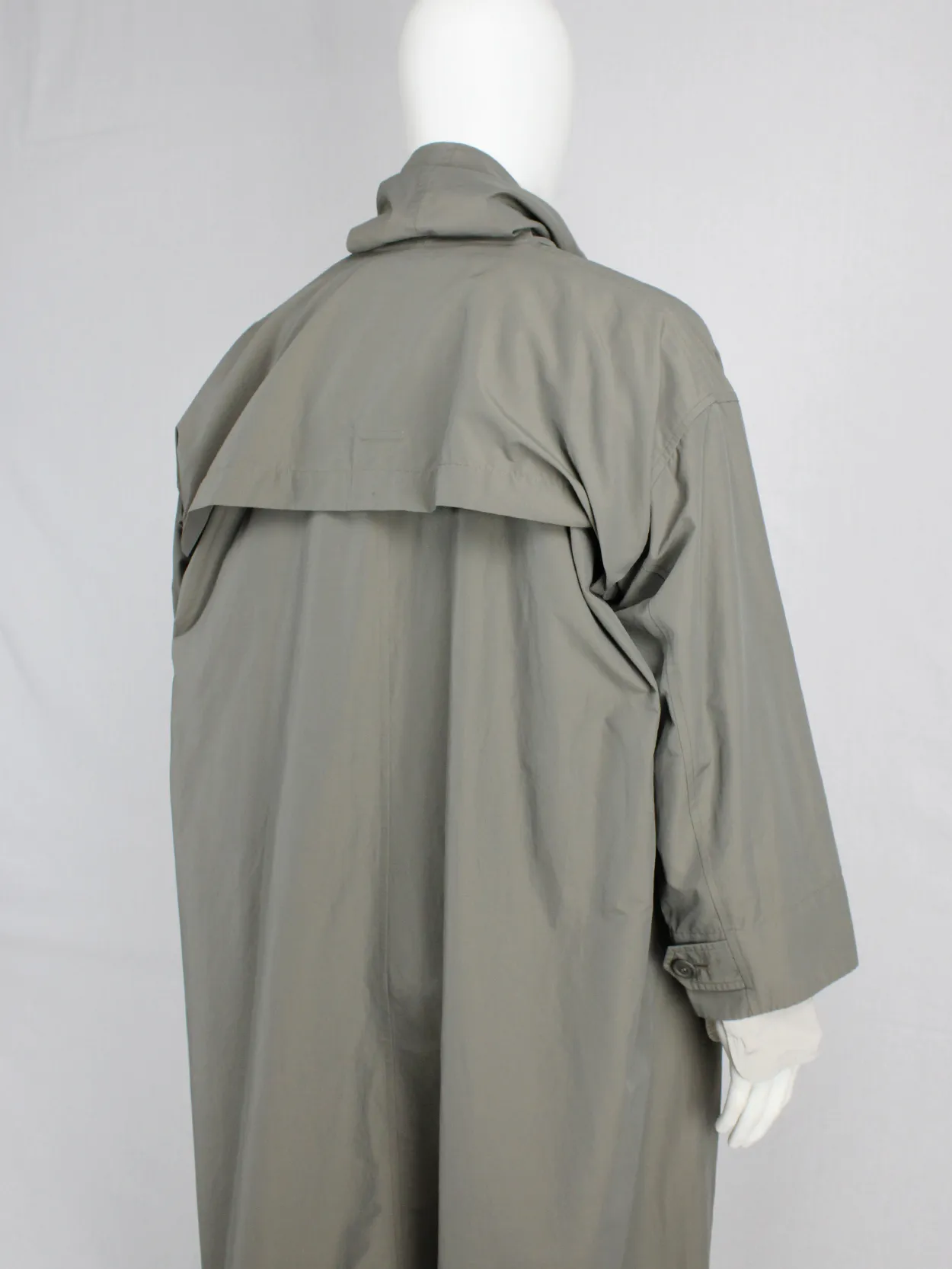 Issey Miyake Windcoat khaki oversized parka — 1980’s