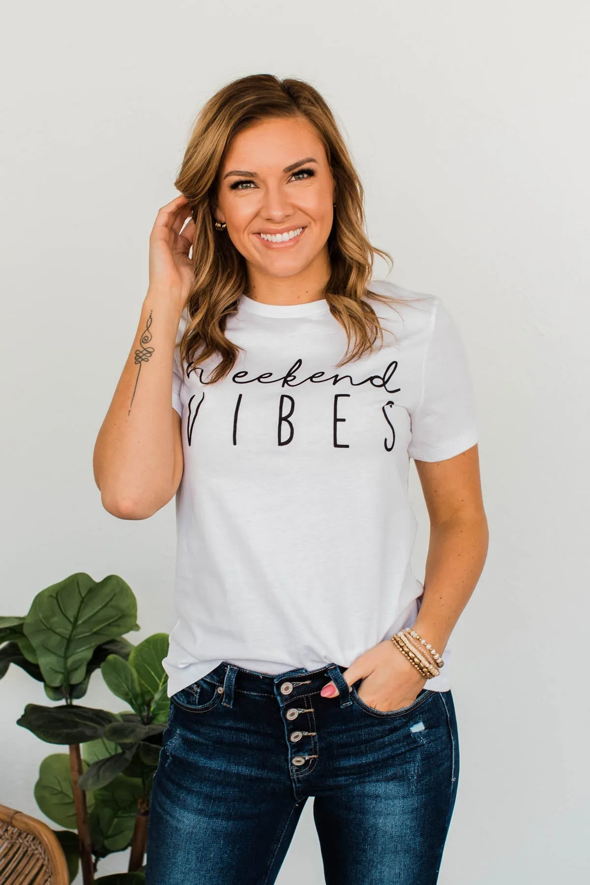 Weekend Vibes Graphic Tee- Ivory