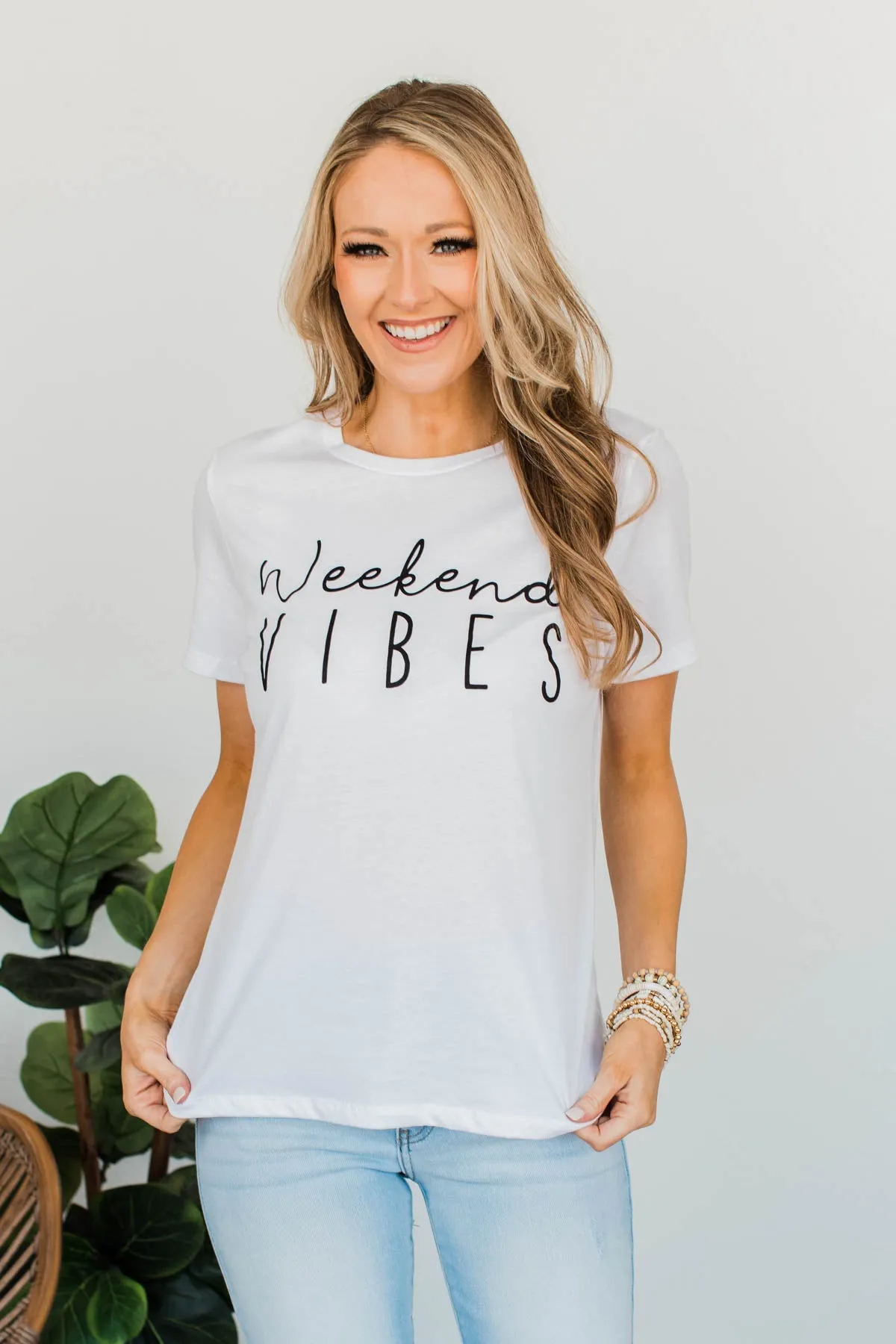 Weekend Vibes Graphic Tee- Ivory