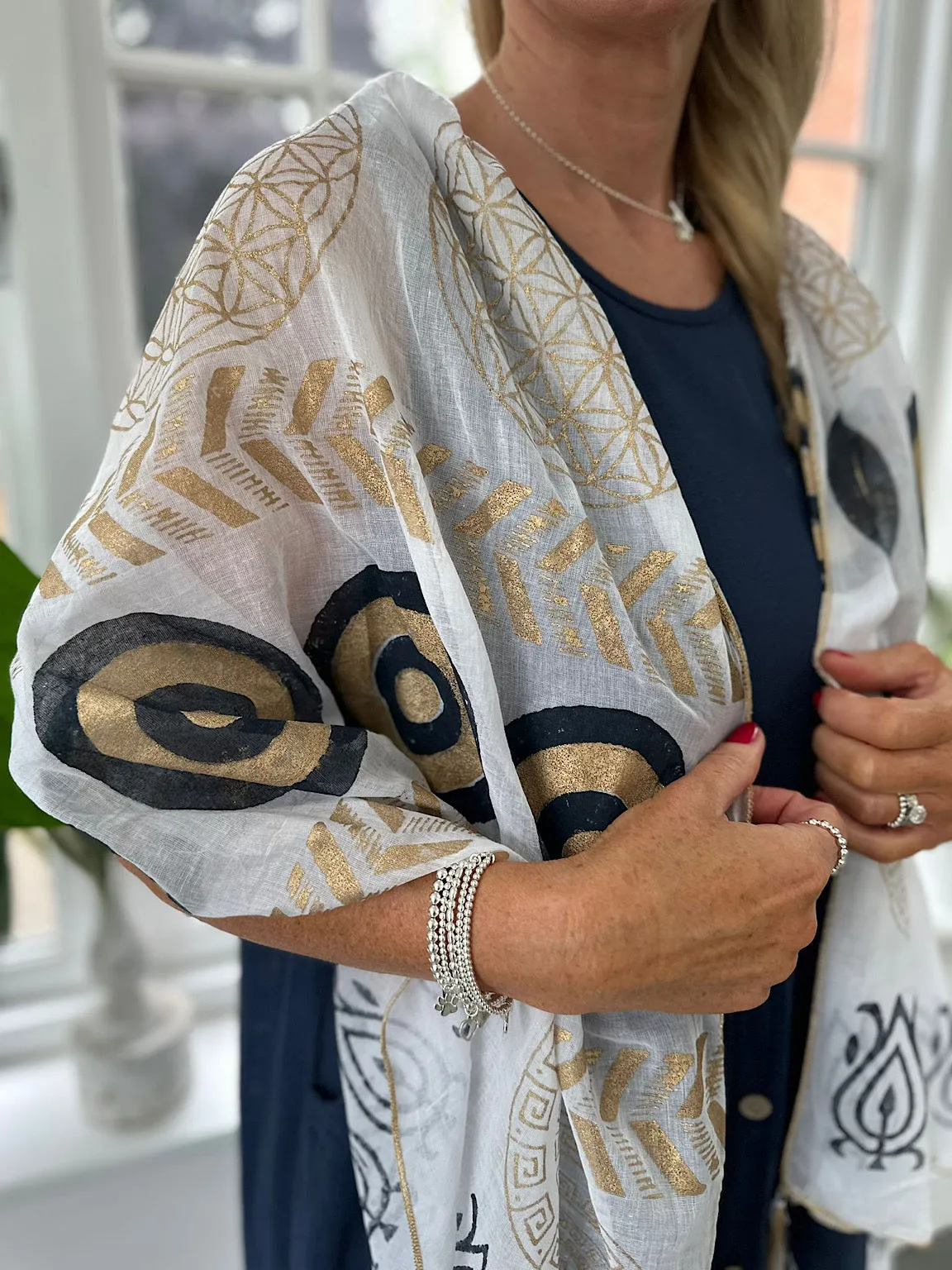 White Metallic Gold Greek Key Tassel Scarf